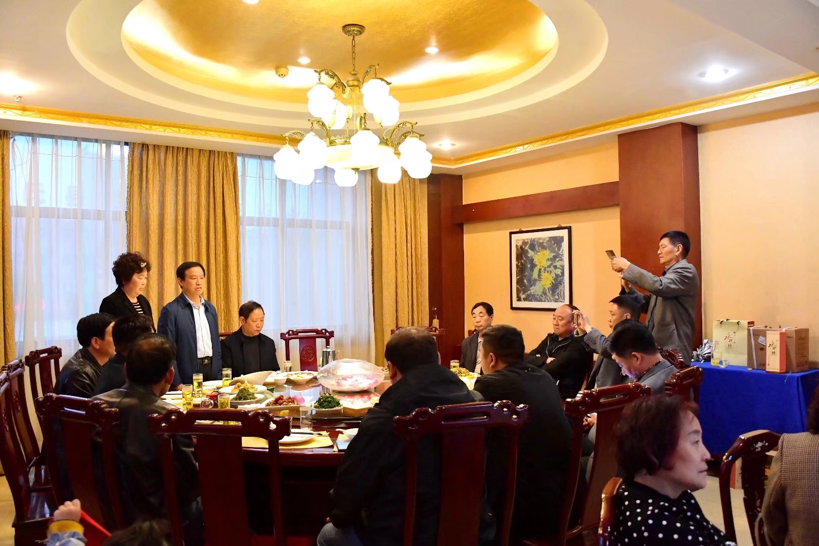 亲情聚2