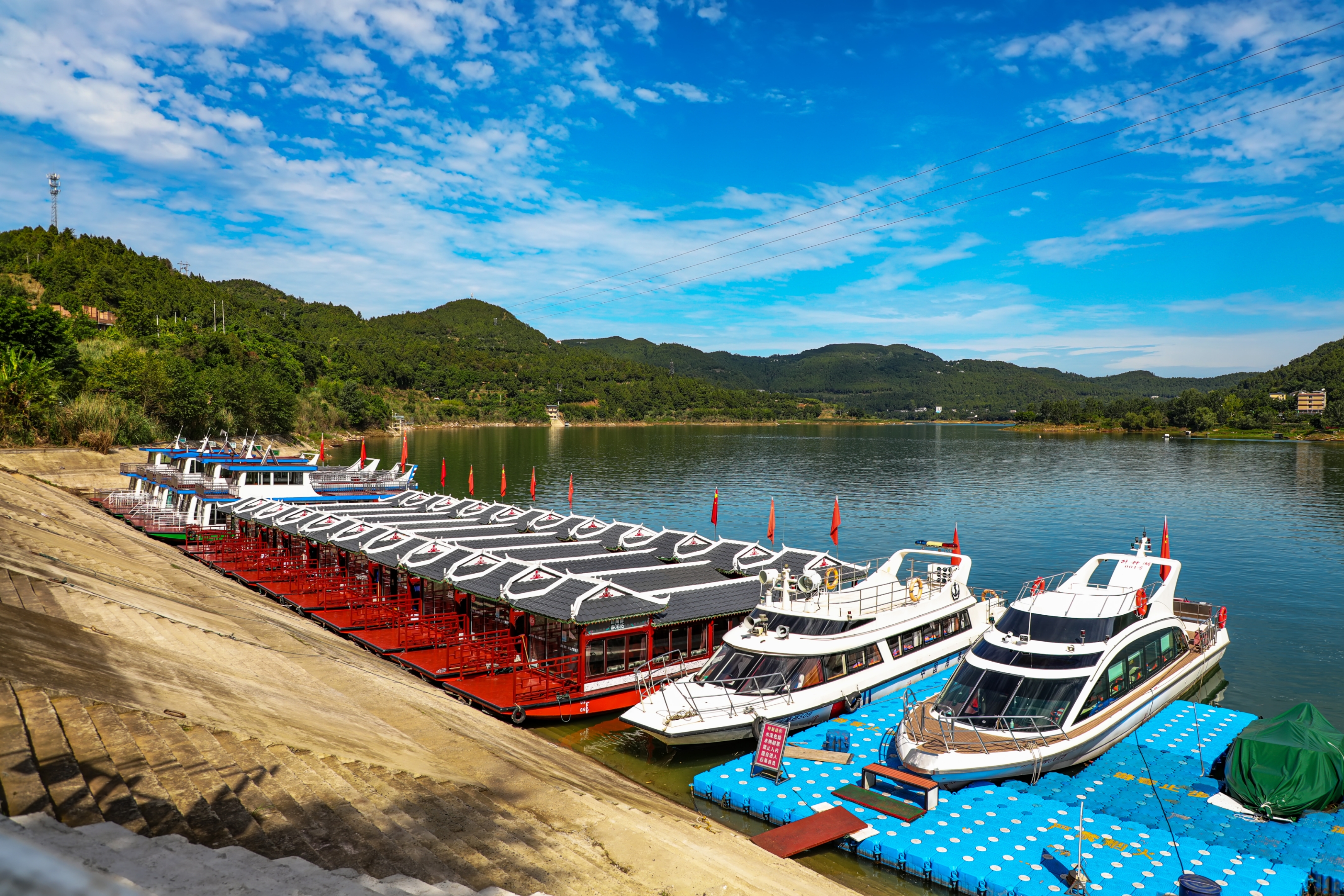 四川老家探亲——游南部县升钟湖旅游景区