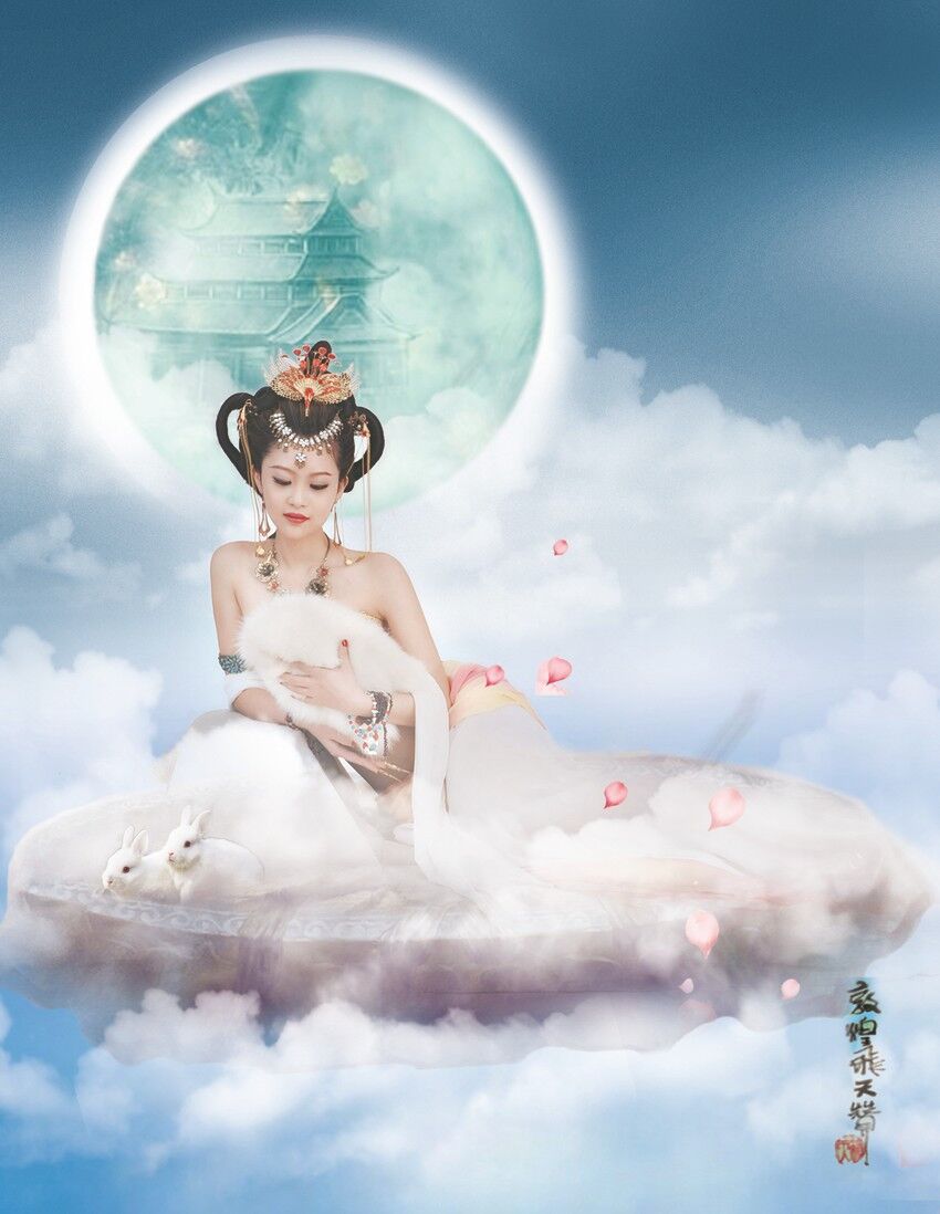 首发玉盘随转烟云散奔月嫦娥舞蹁跹