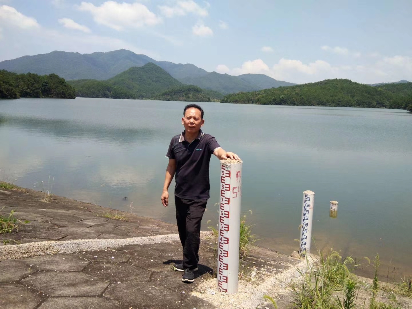 江西贵溪泗沥镇北的刘家垅水库