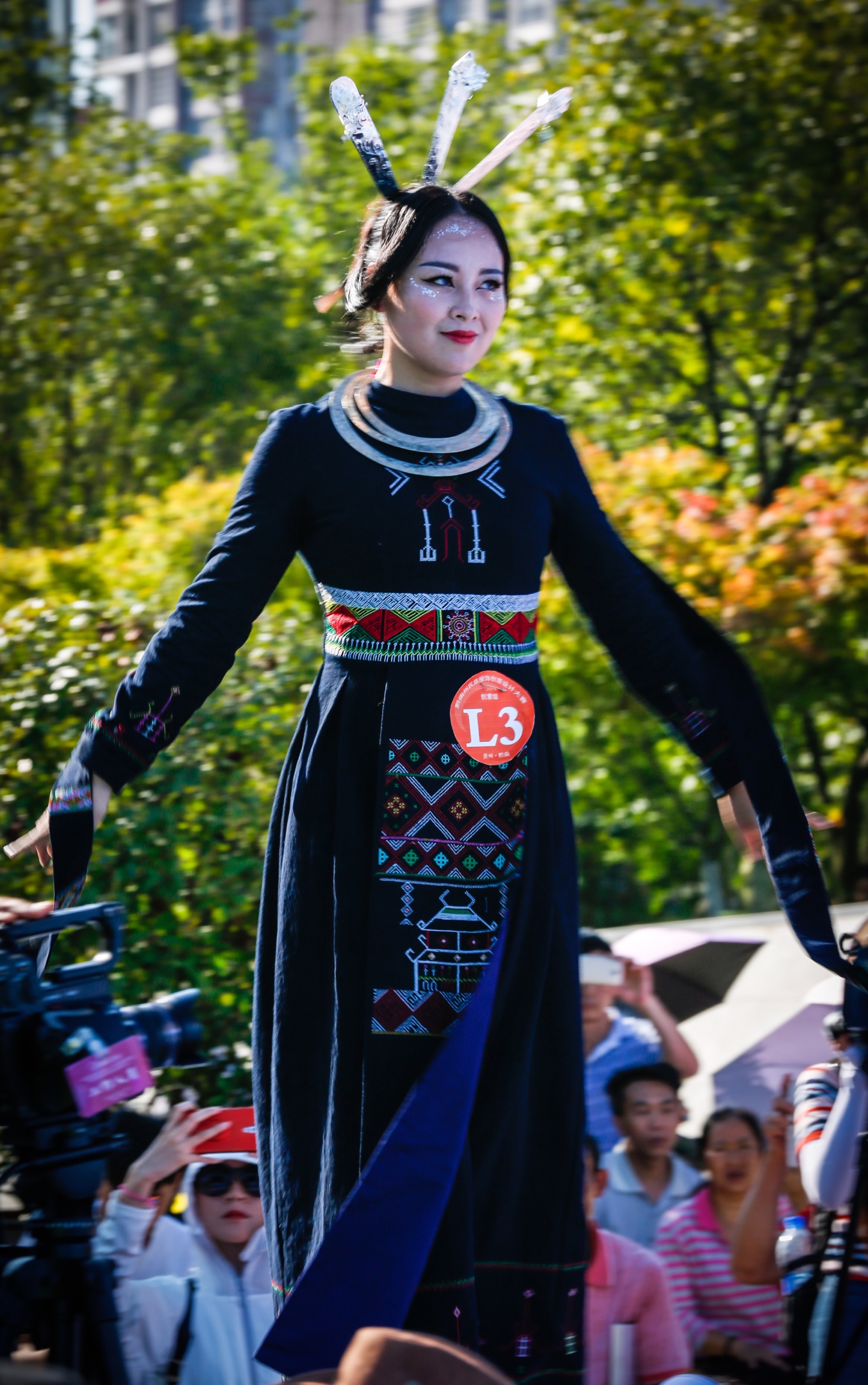 黔南各民族赛装比美,大炫民族风,大展原生态民族服饰美,大秀民族服饰