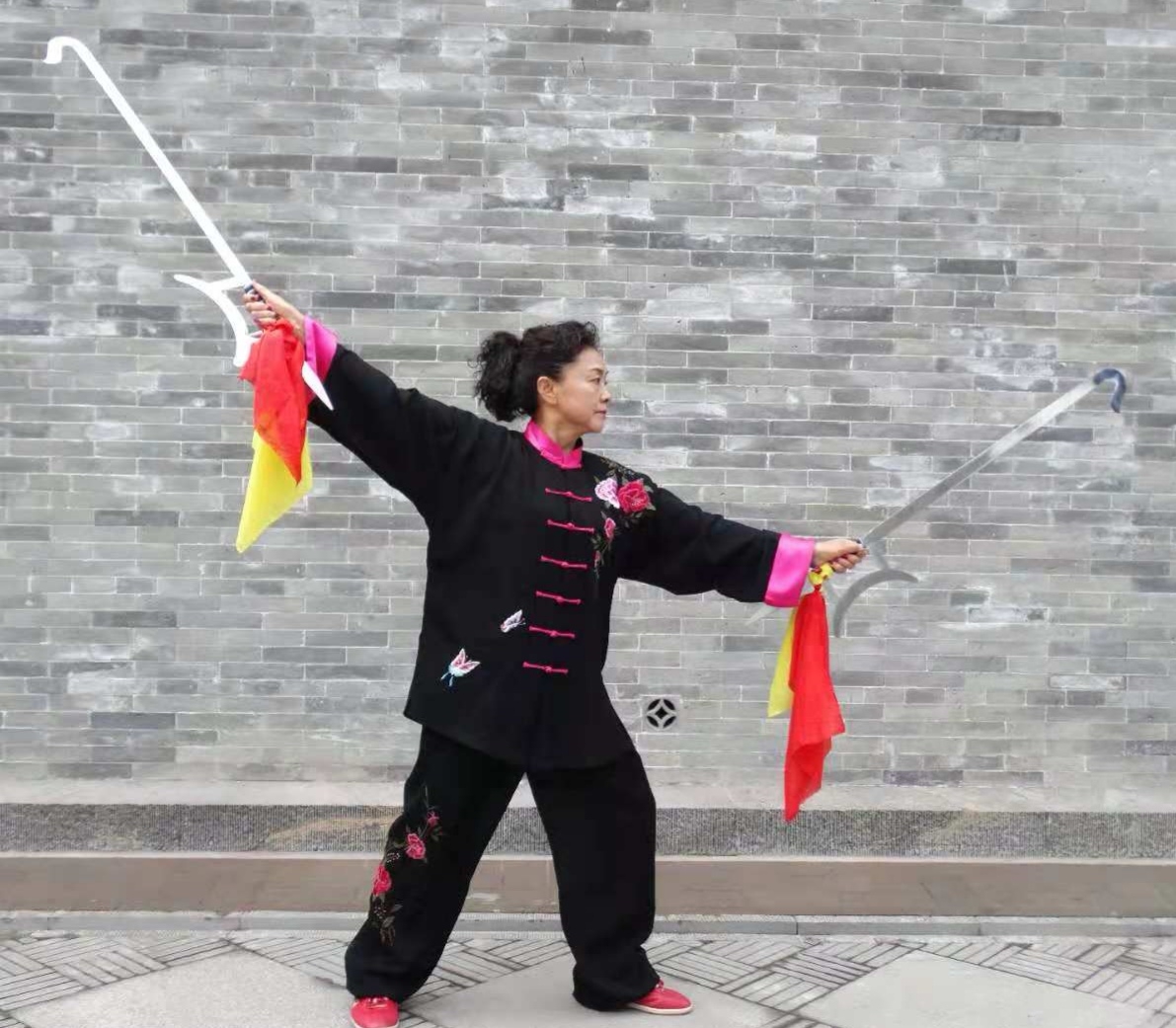 窦尔敦虎头双钩