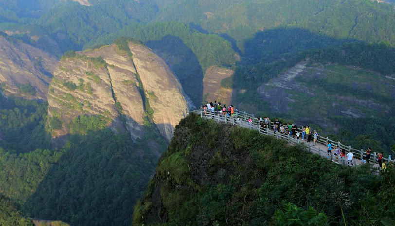 浪漫崀山八角寨龙头香视频