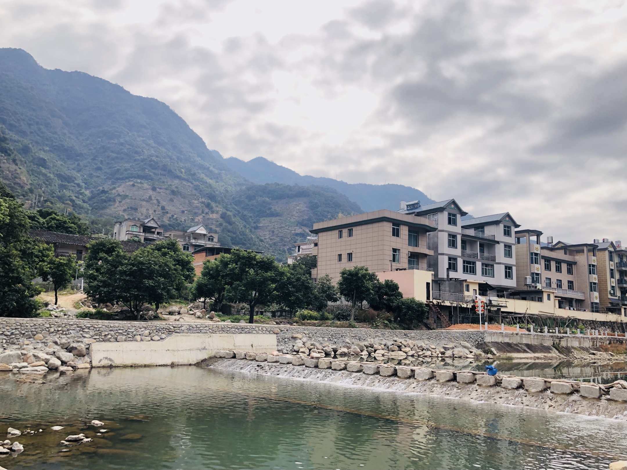 美丽乡村一一闽候半岭村(2021.12.12.