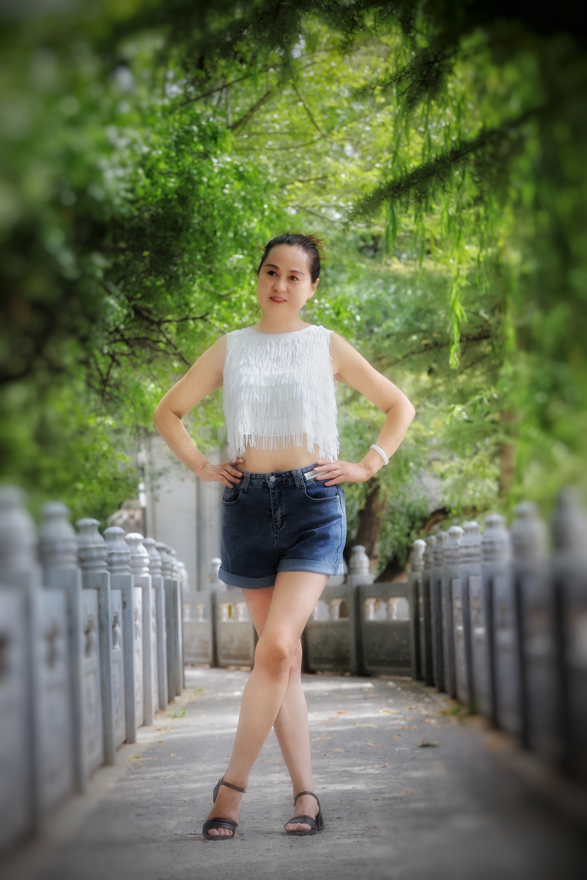 丽人行