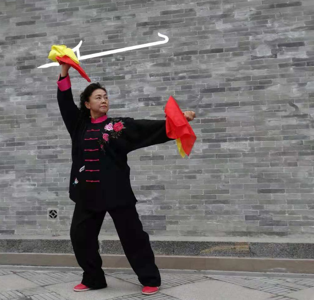 窦尔敦虎头双钩