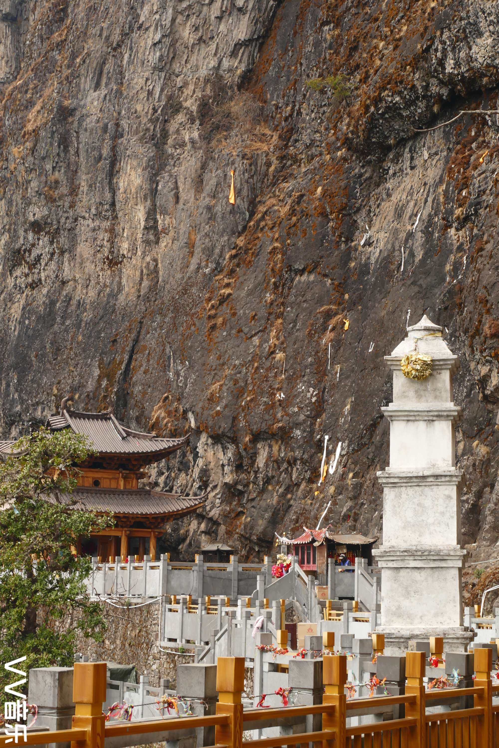 大理鸡足山