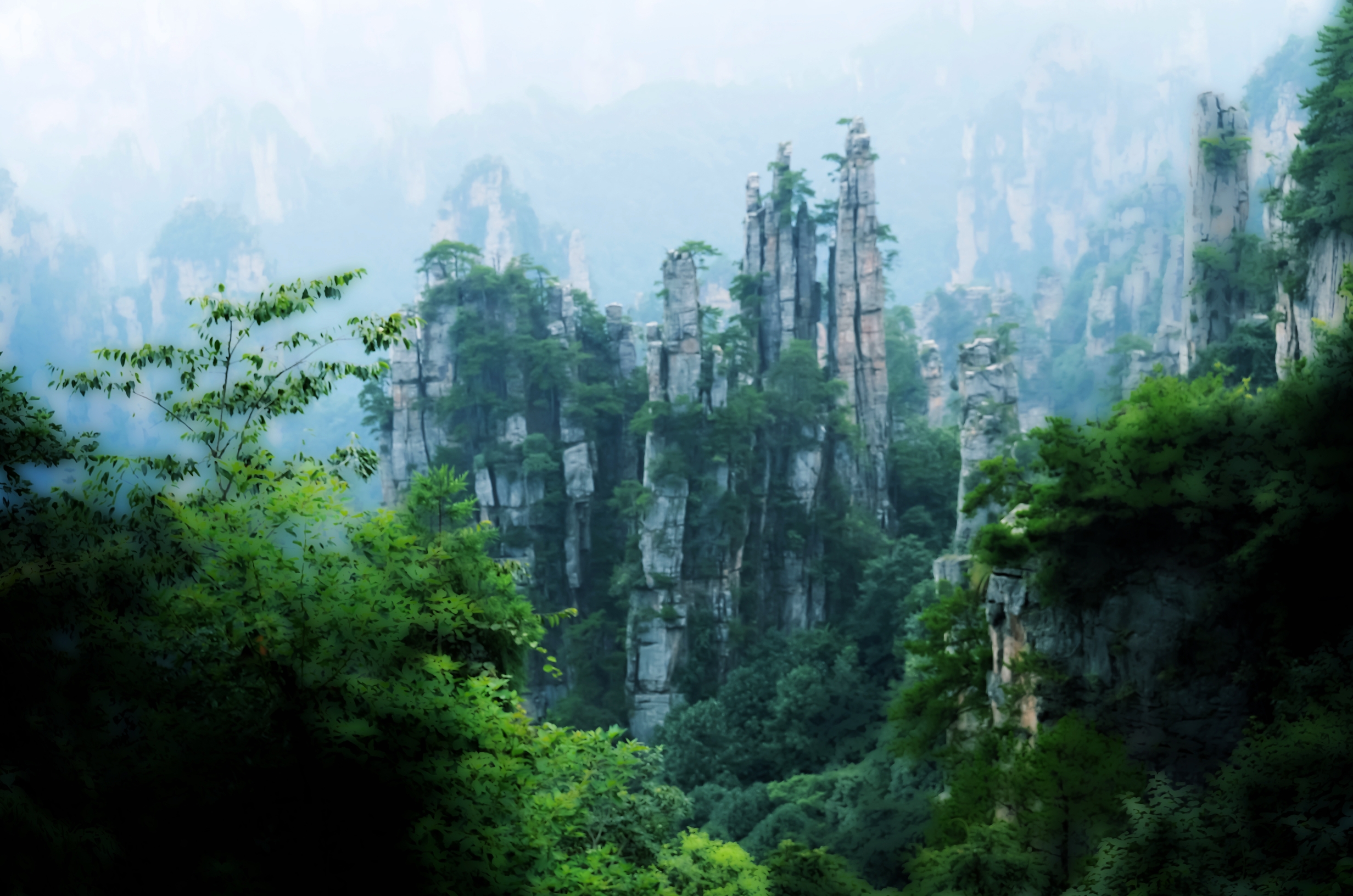 来到张家界,不禁被独一无二,旷世绝伦的奇山险峰所迷倒,不