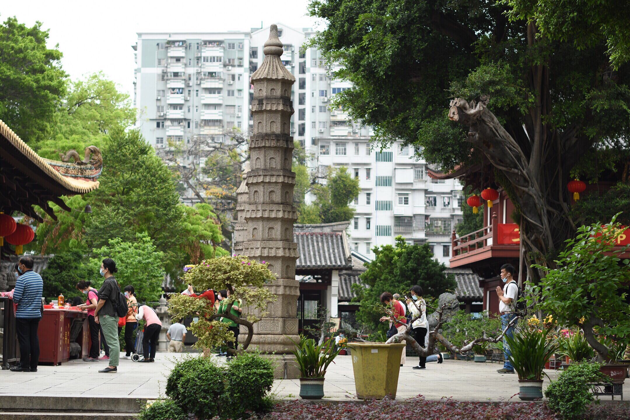 光孝寺,广东著名古建筑群之一,位于广东省广州市越秀区光孝路北端近