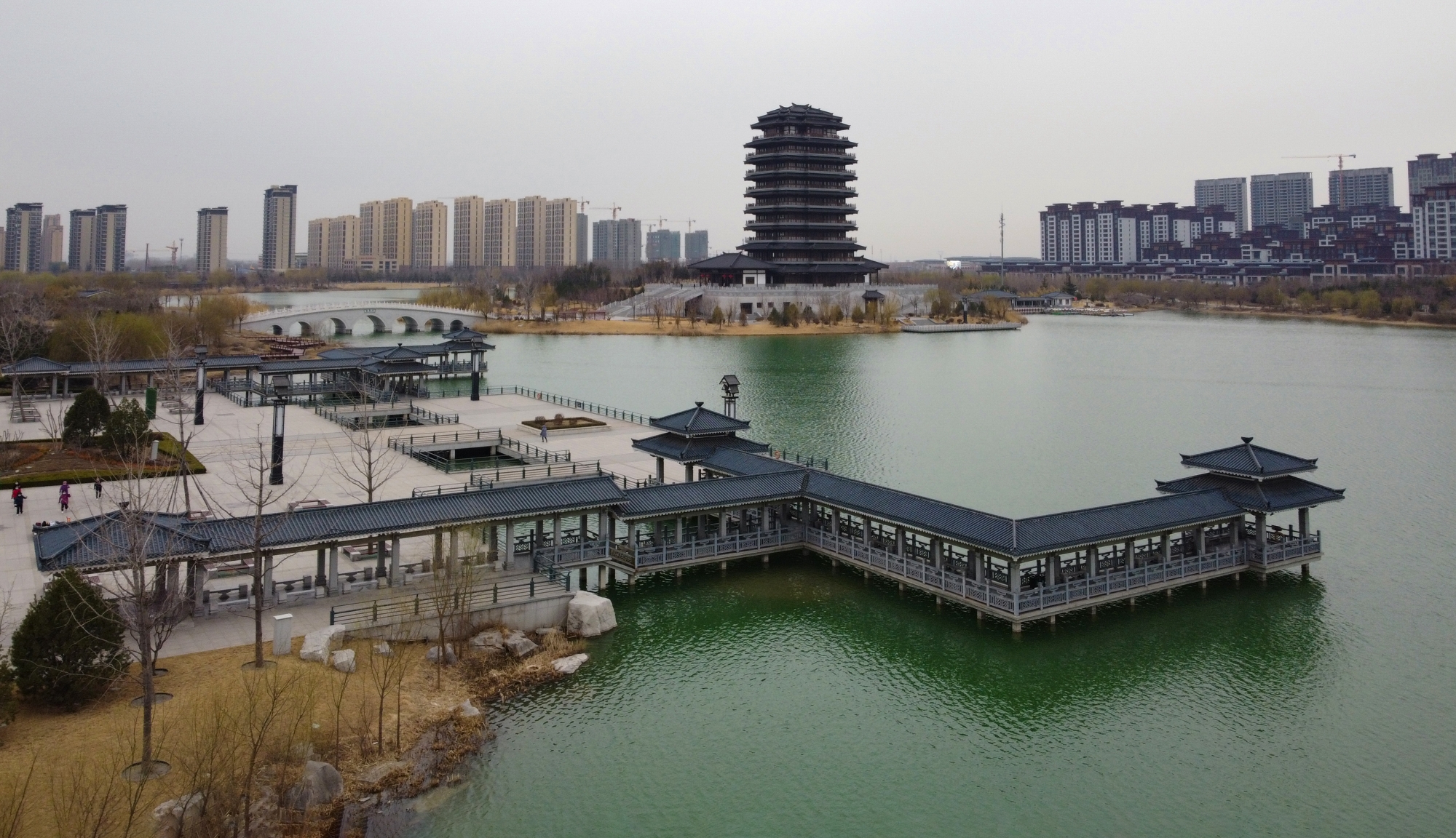 齐盛湖海岱楼