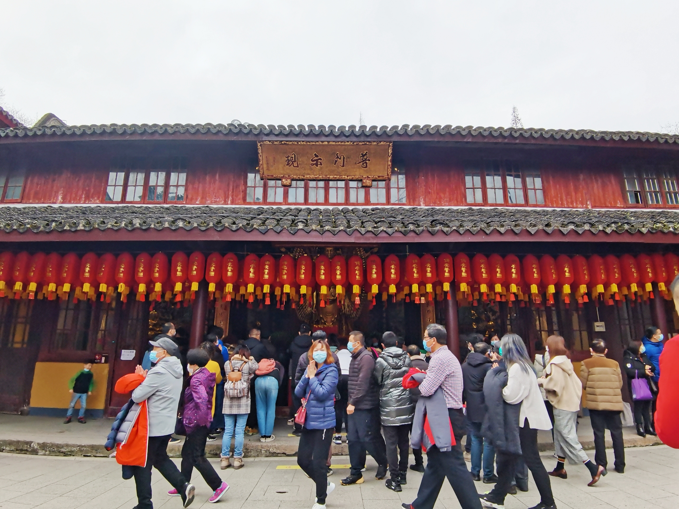 龙华寺上香祈福首发