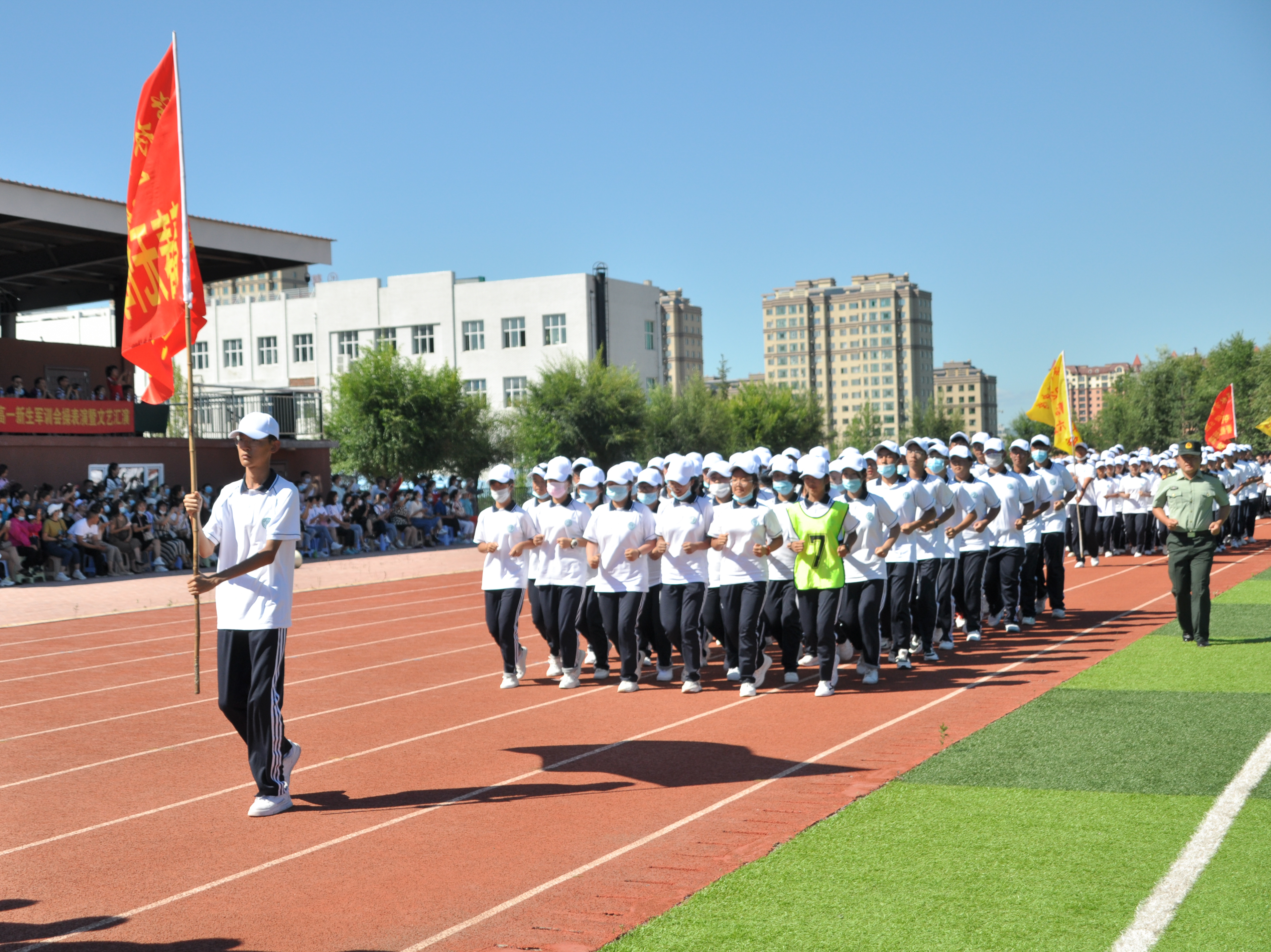 海林市高级中学高一新生军训