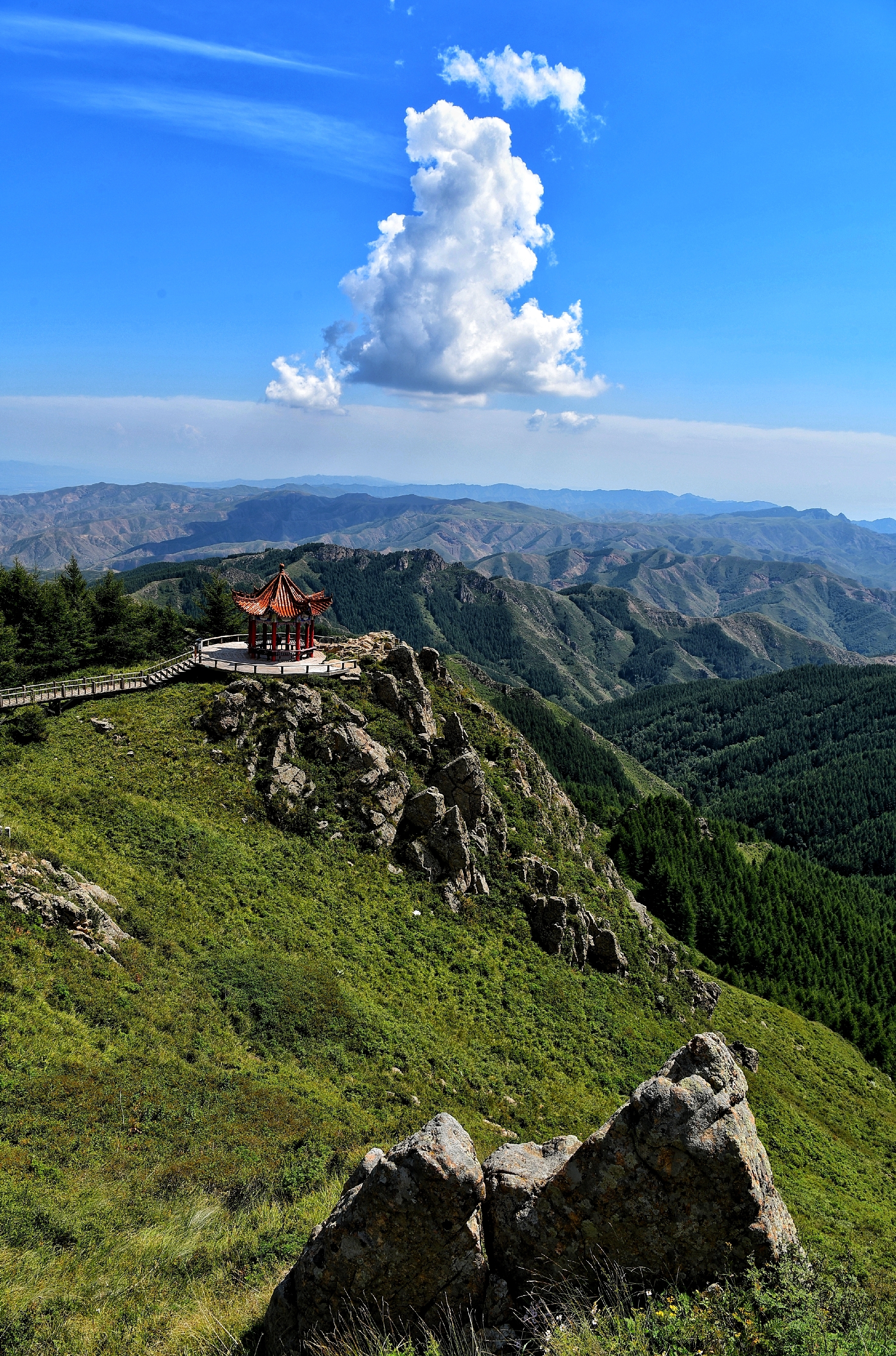 乌兰察布苏木山风光