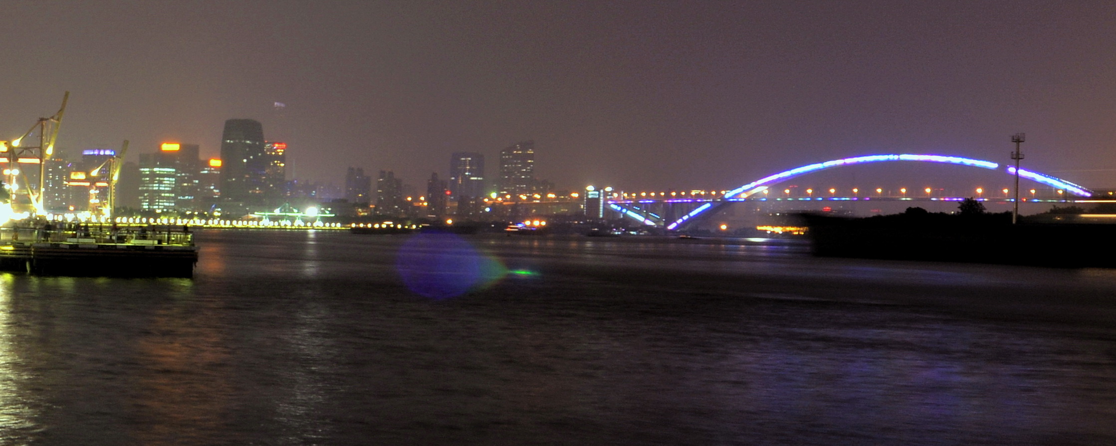 首发上海徐汇滨江夜景