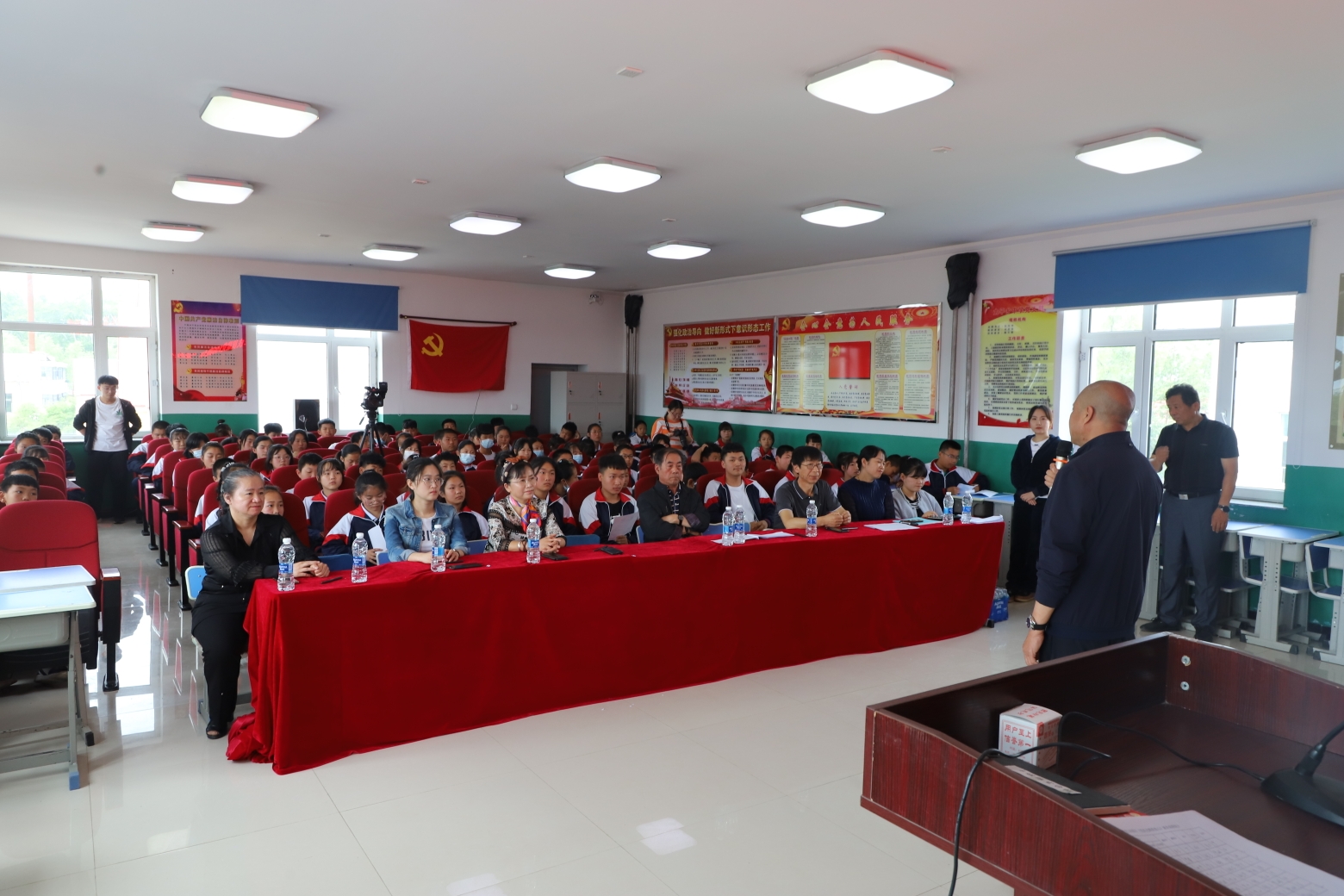 密山市太平乡中学庆祝建党100周年党的光辉照我心主题演讲比赛