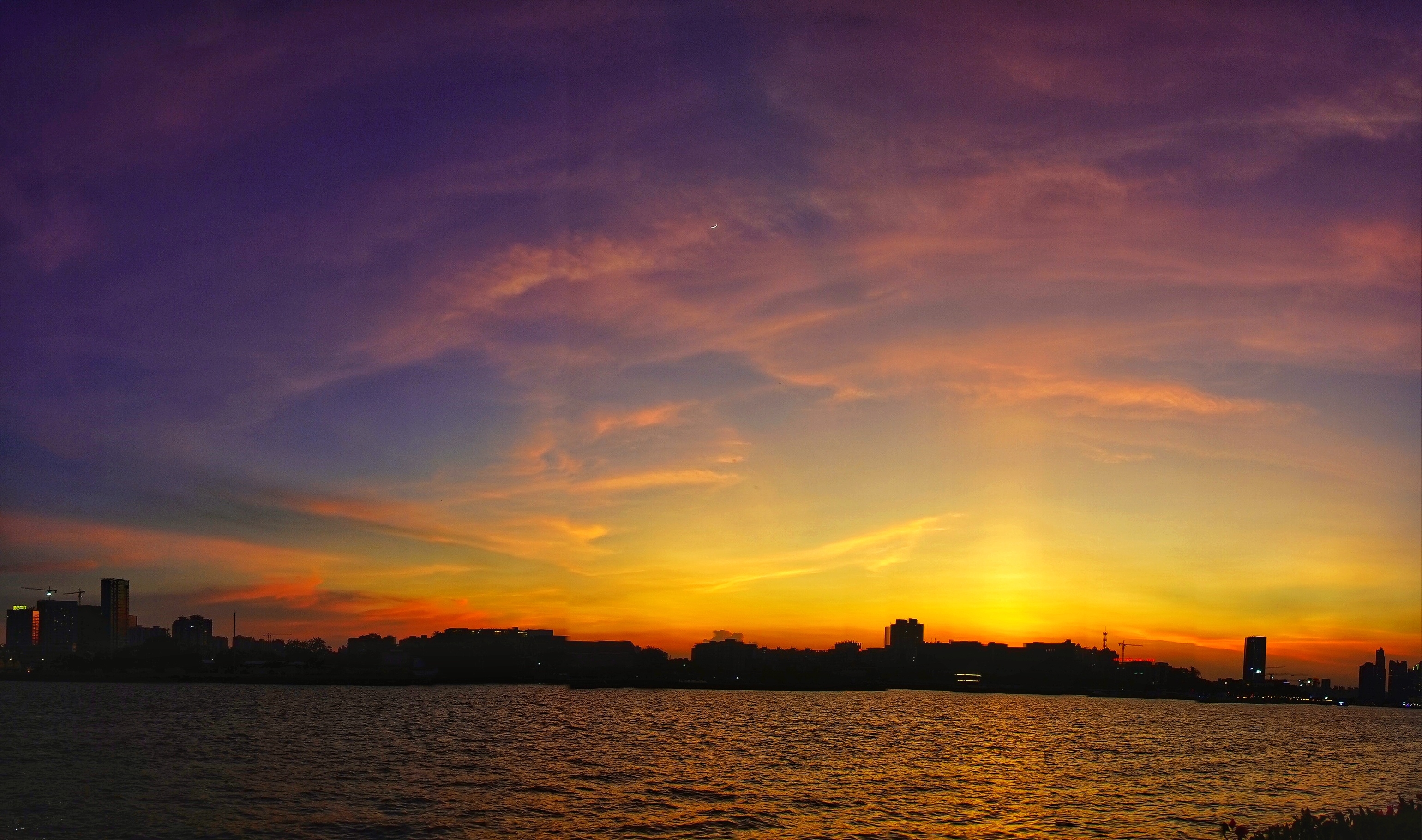 (首发)一抹夕阳醉晚霞