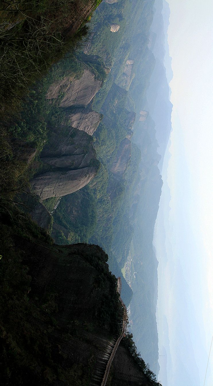 世界自然遗产,国家地质公园,国家aaaaa级风景名胜区崀山位于湖南省