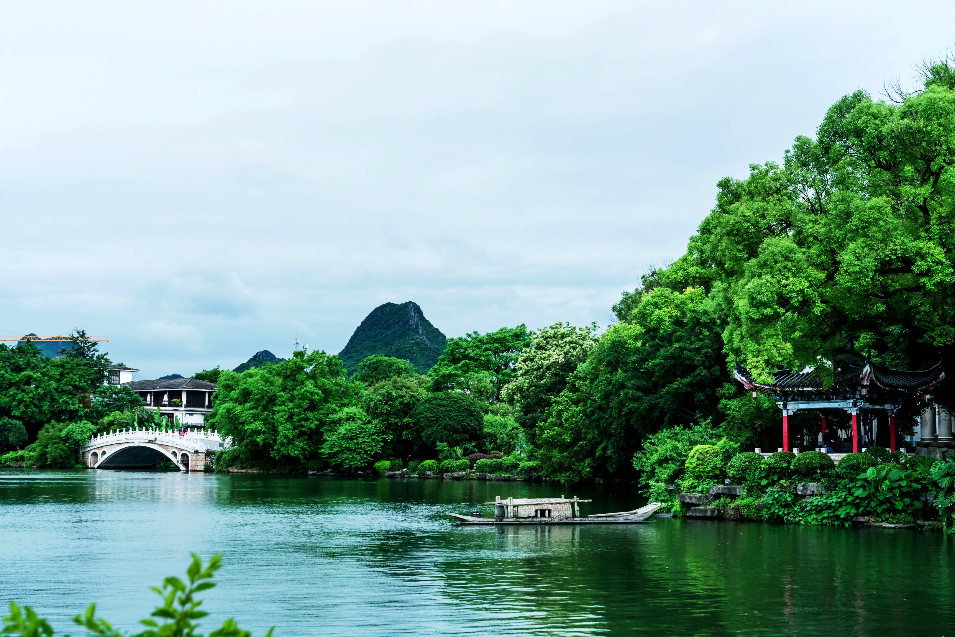 桂林杉湖,夜景惹人醉.