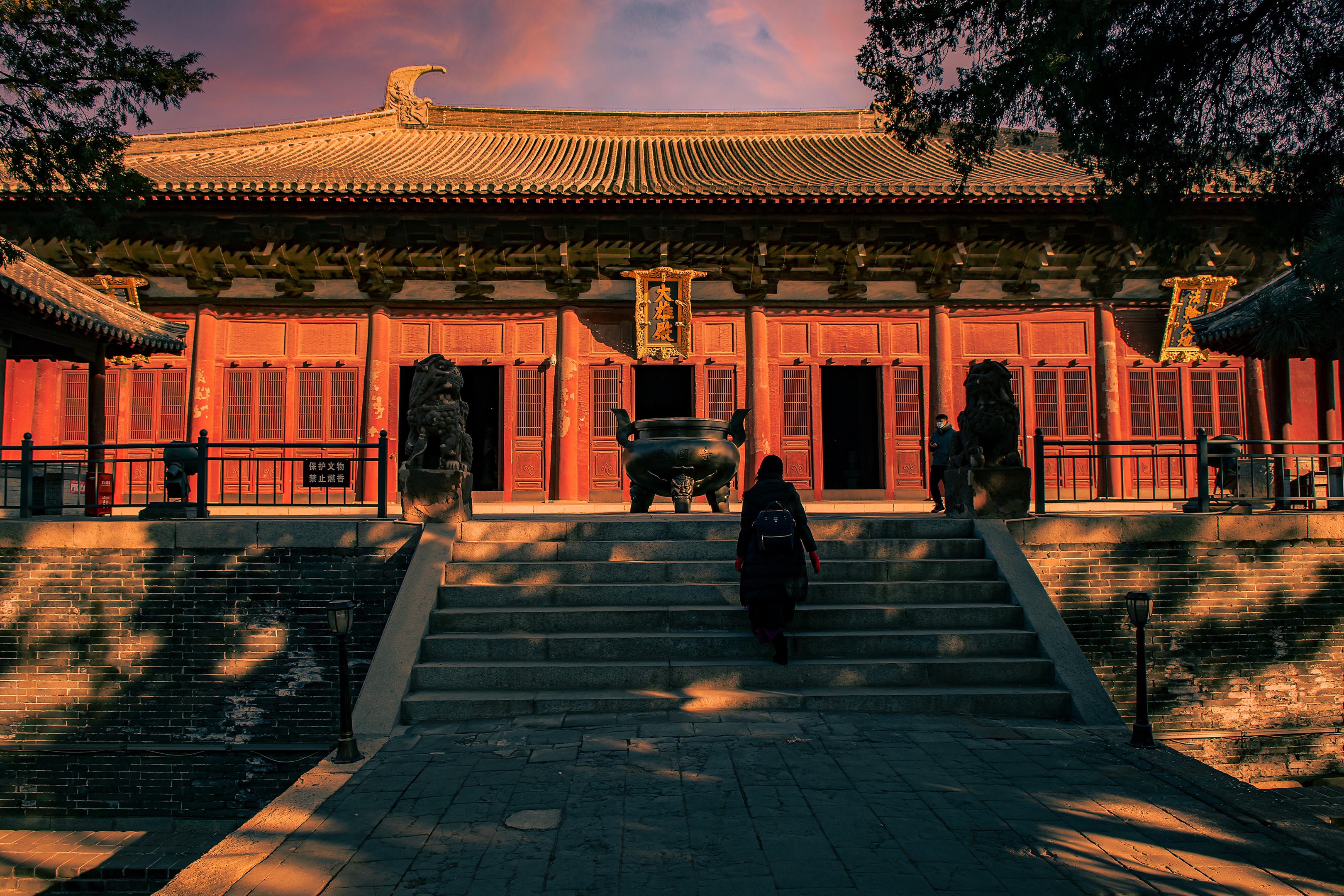 正月初五游拍义县奉国寺