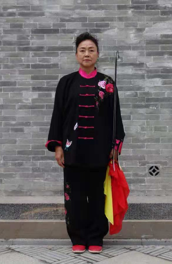 窦尔敦虎头双钩