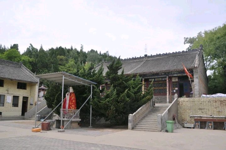 扶风西观山龙泉寺