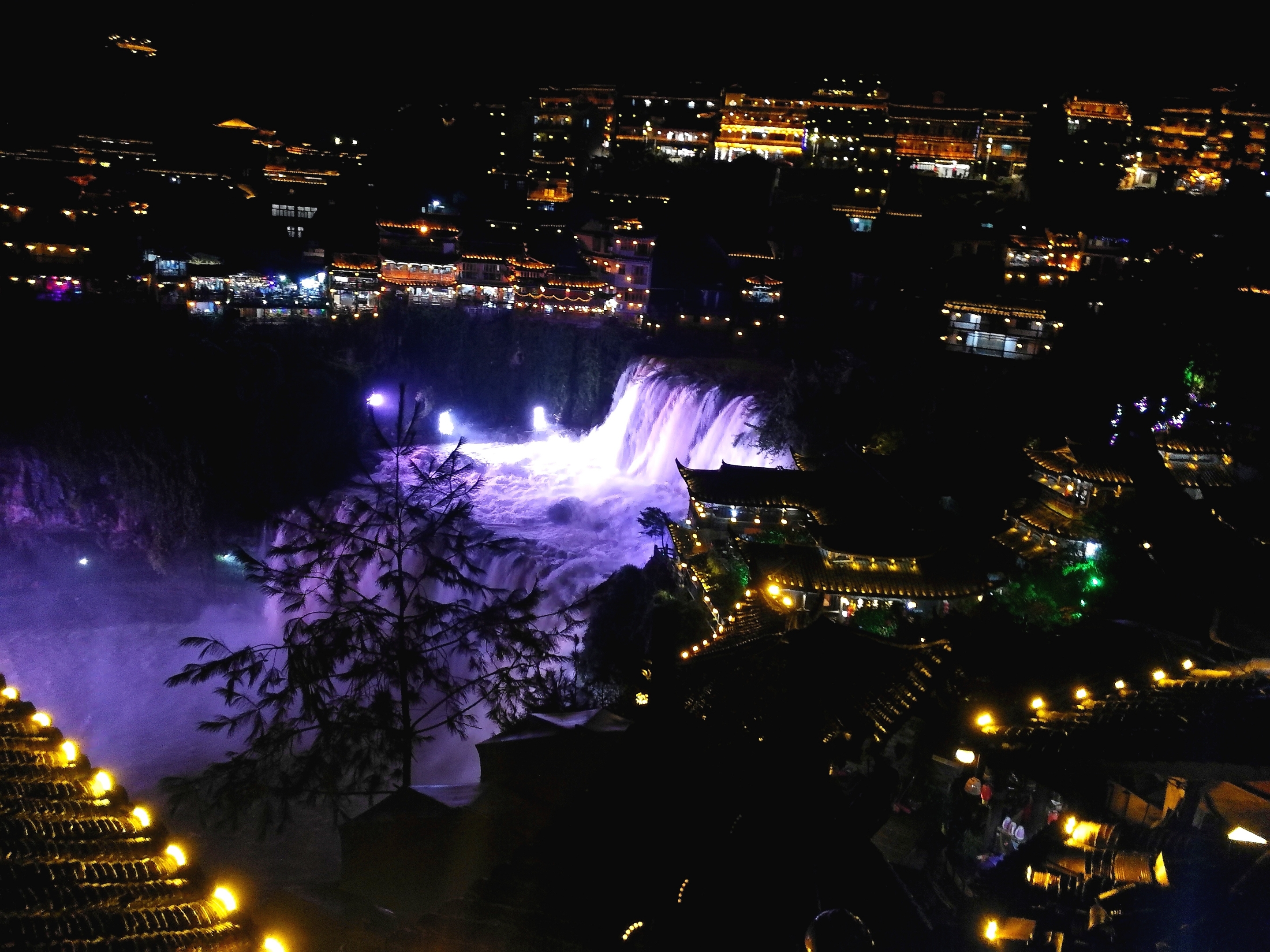 芙蓉镇夜景