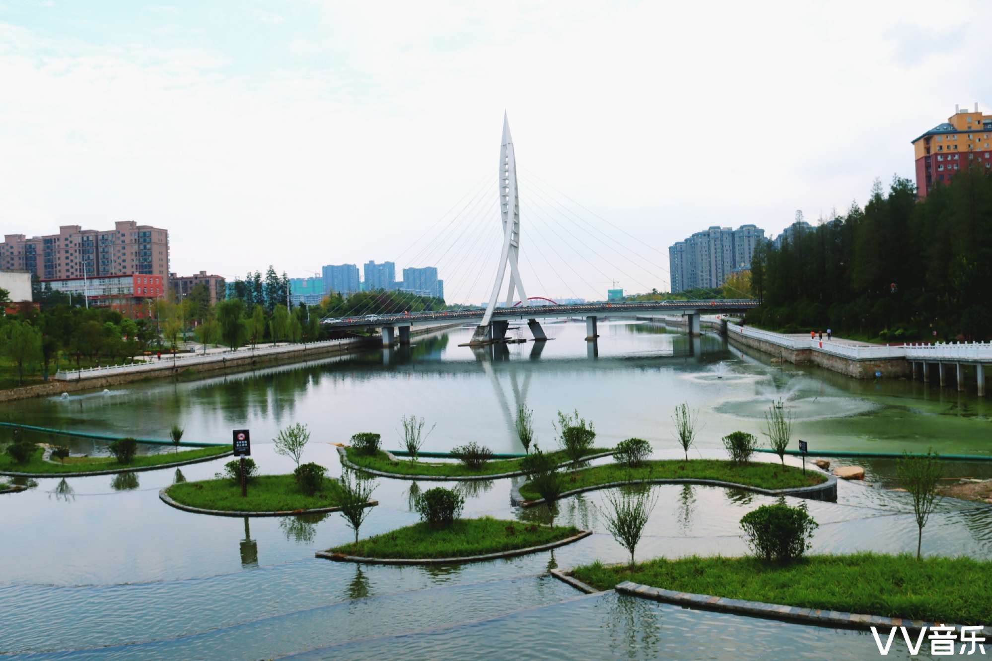 龙湖公园:"最美息县八公里"