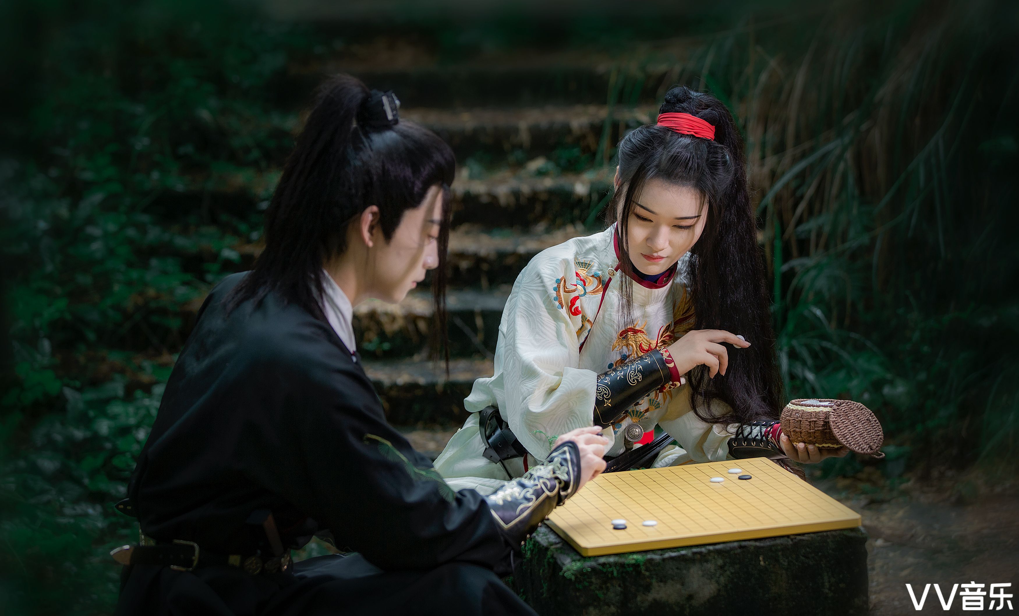 行侠仗义夫妻侠