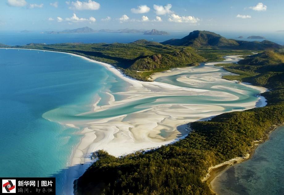 其中莱恩群岛中的"圣诞岛"是世界上最大的环礁湖岛, 面积为640 平方