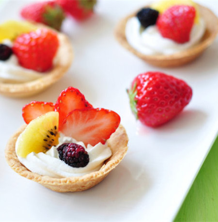 草莓小清新奶油水果塔