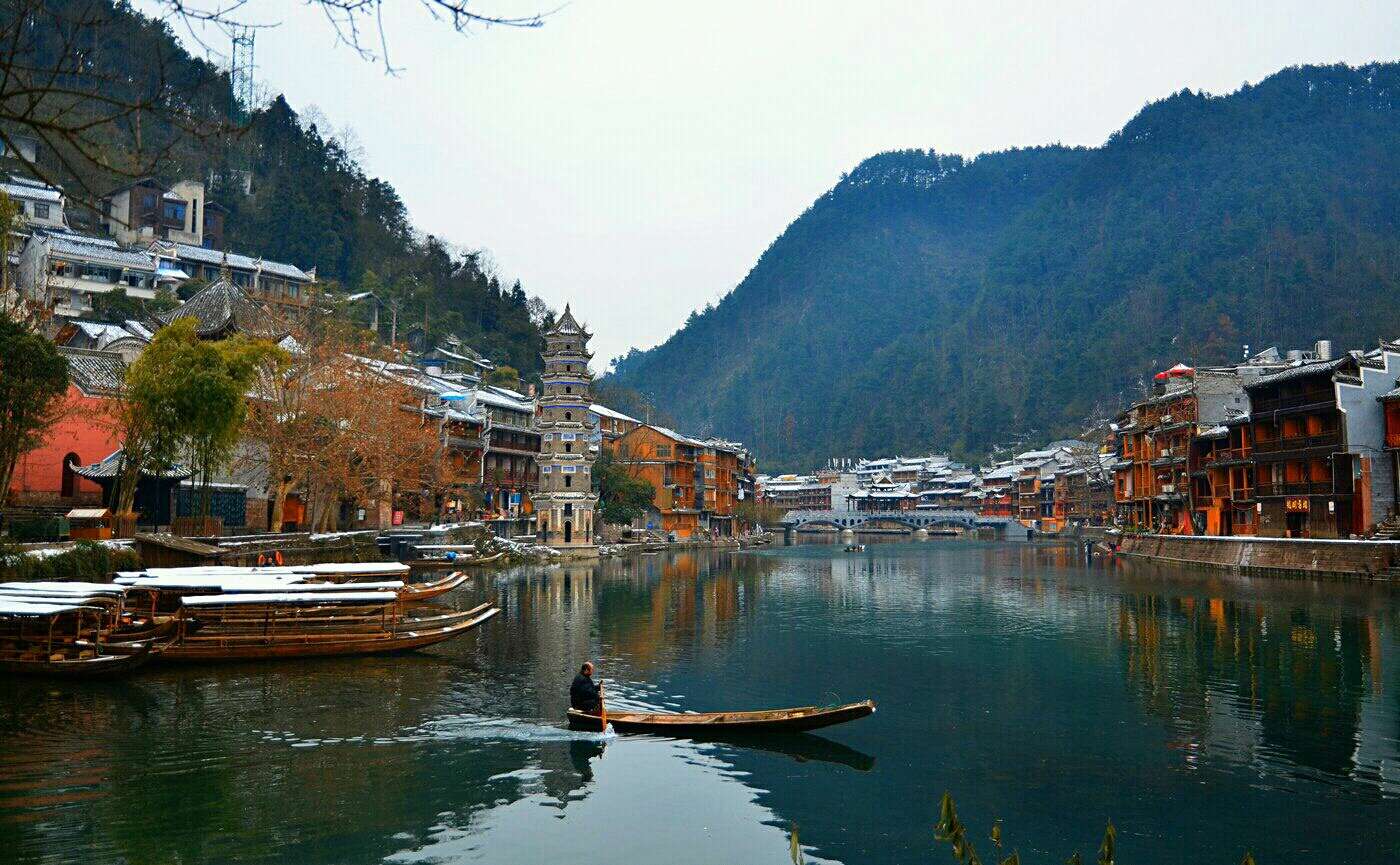 万年凤凰栖古城亦梦亦幻歌传奇