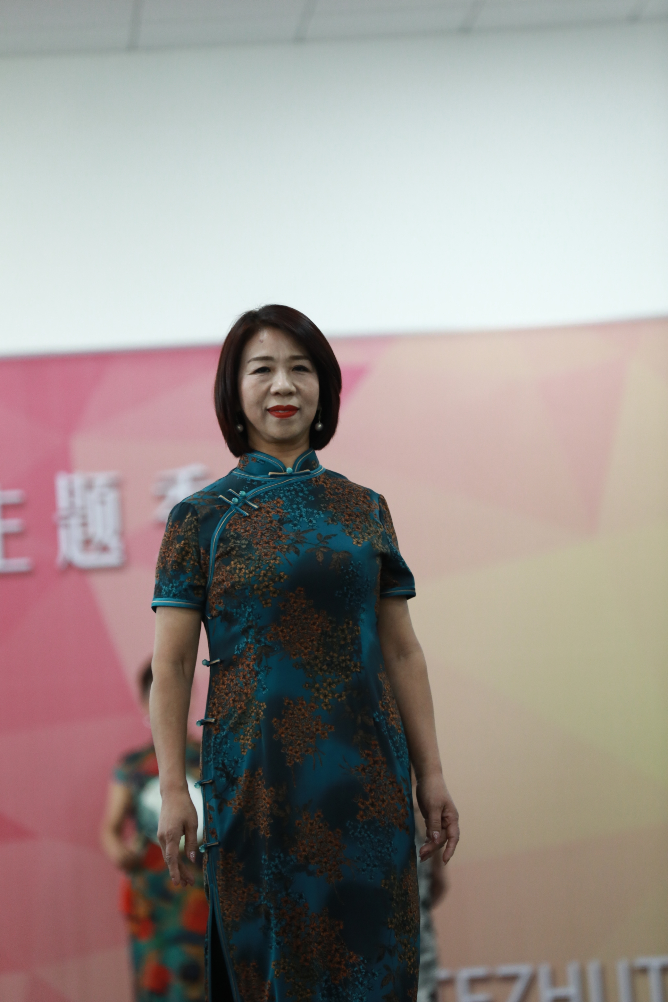 济宁老年大学旗袍秀,时装秀,晚礼服花絮