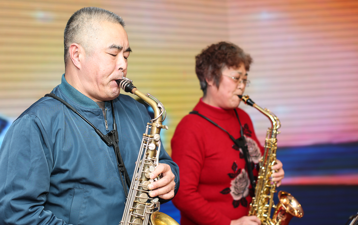 老年大学萨克斯汇演集锦