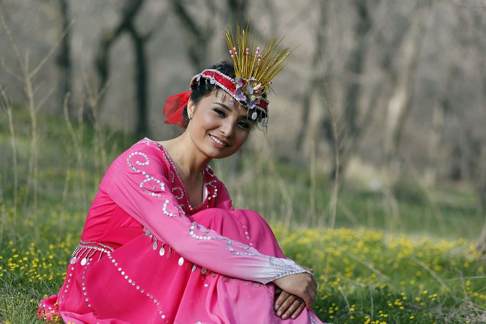 拉开了西征前奏就是锡伯族人的《大西迁》1764年的一道圣旨世界上第一