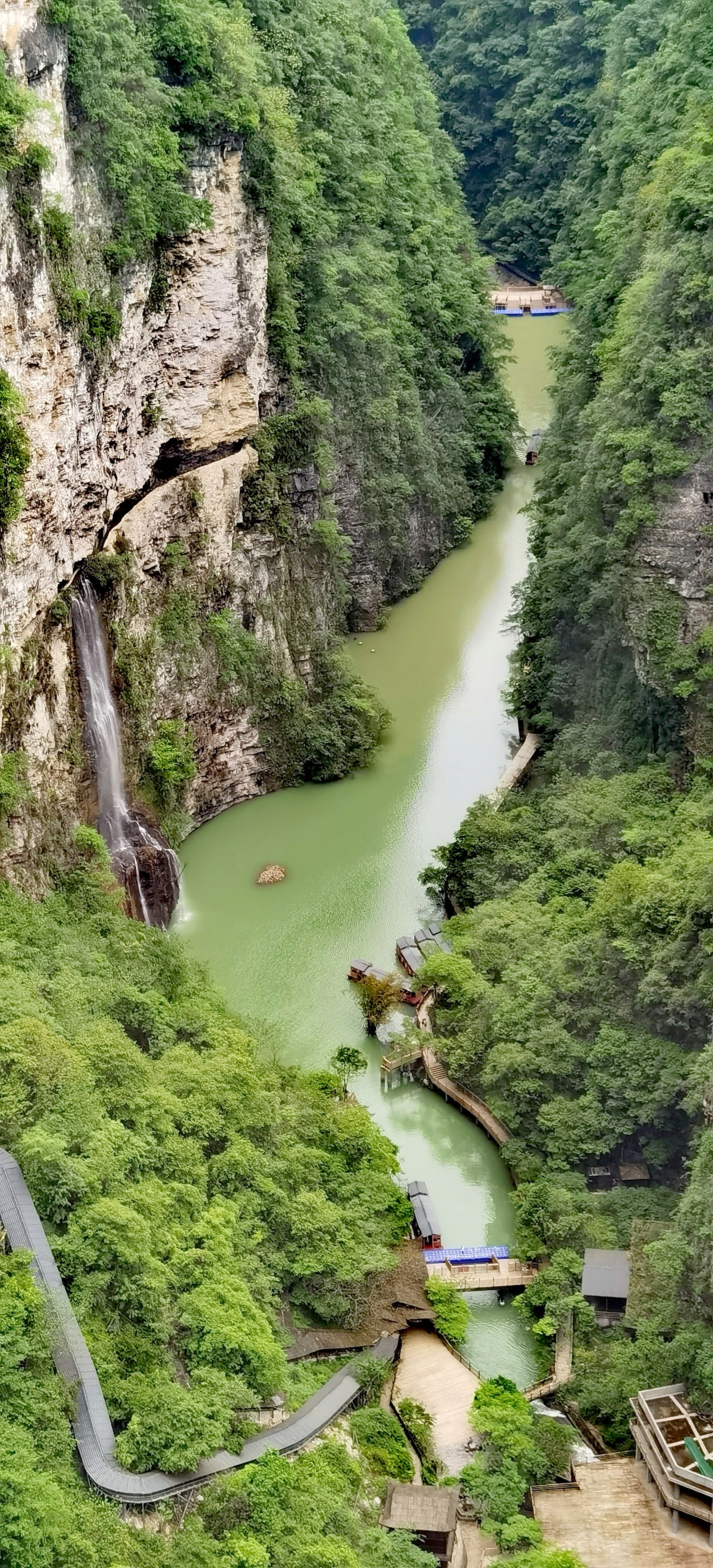 张家界大峡谷风景图片