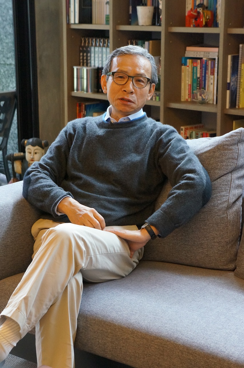 《只想和你接近》 作者:吴念真 诵读:若兰