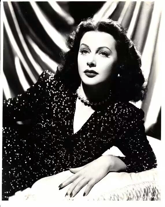 海蒂拉玛一个传奇的女子美貌与智慧并存的倾世美人