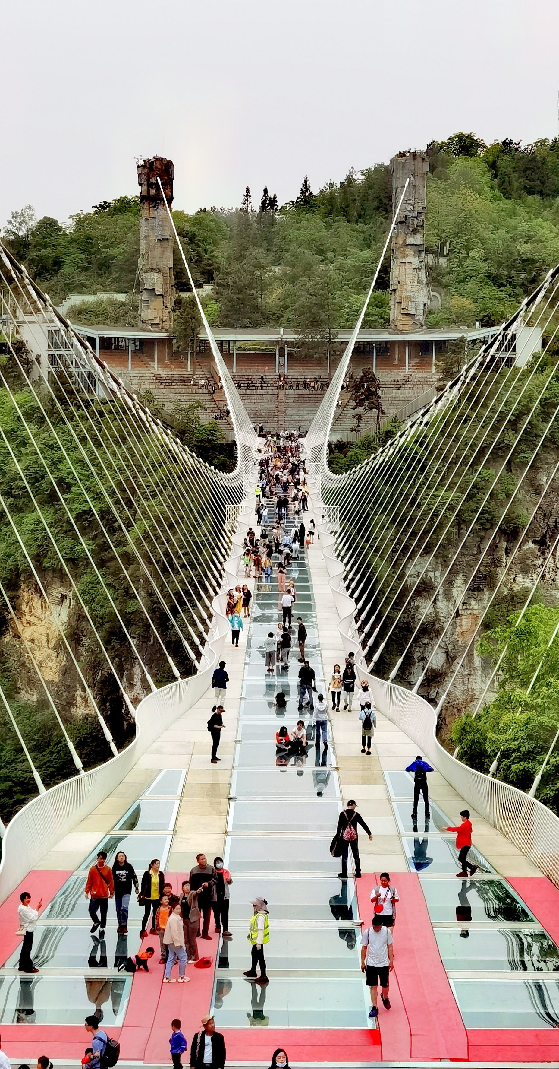 张家界大峡谷玻璃桥