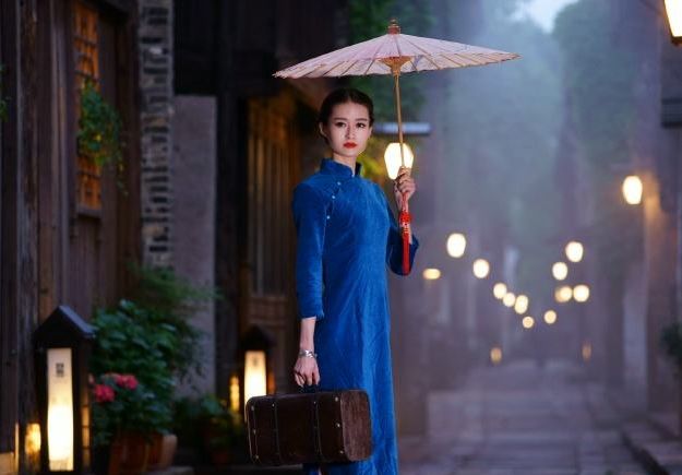 等你,在雨中