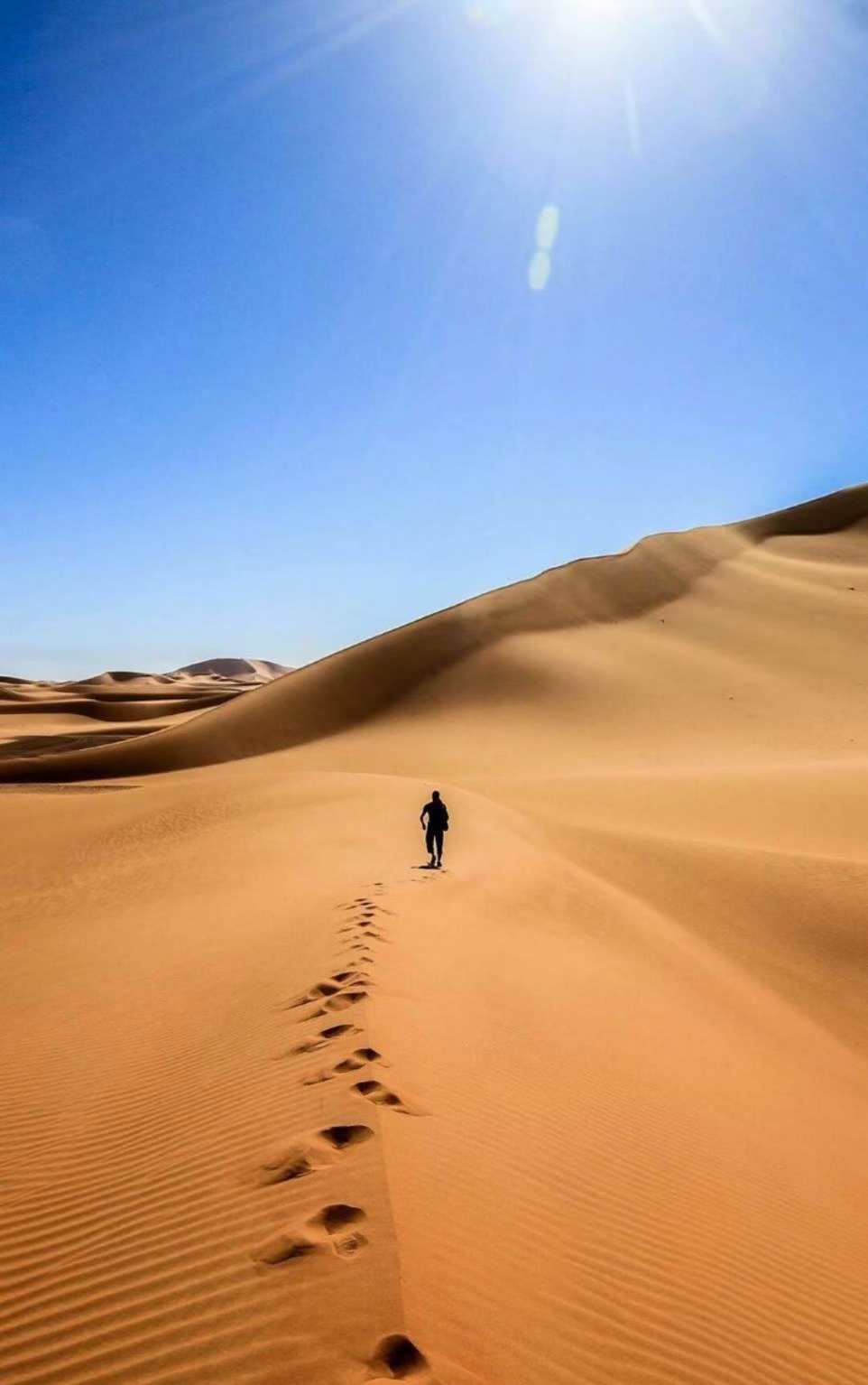 大漠孤烟直长河落日圆
