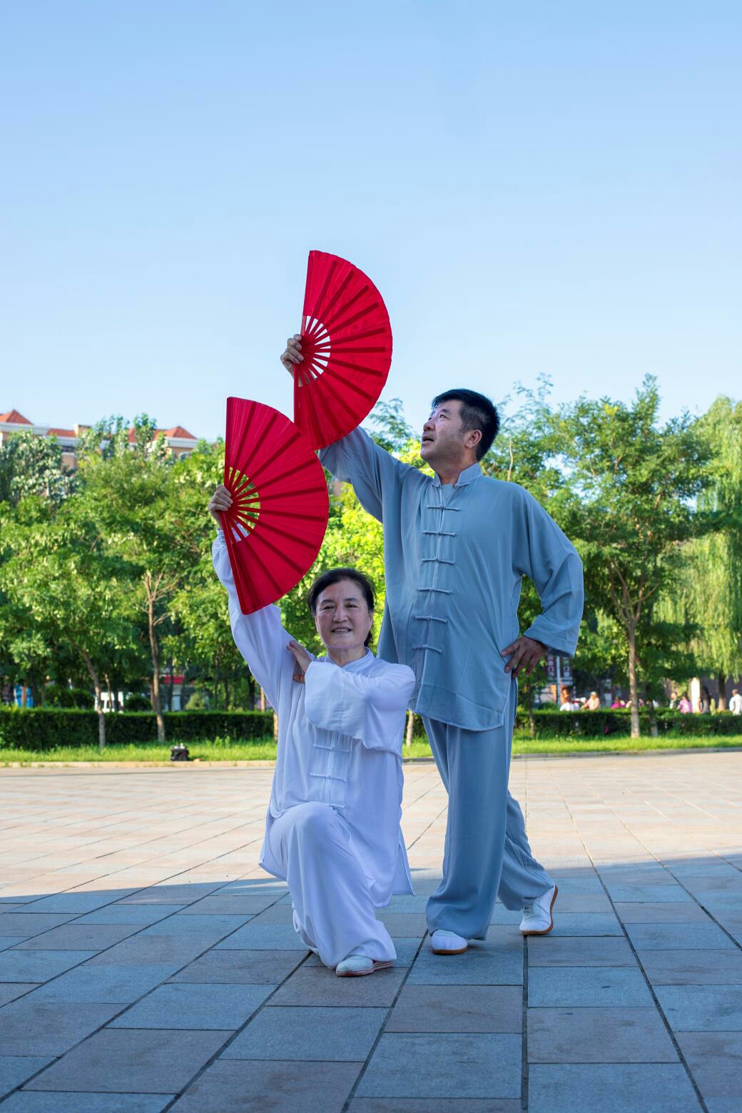 撷取丽影赞神功——摄影师拍摄太极拳