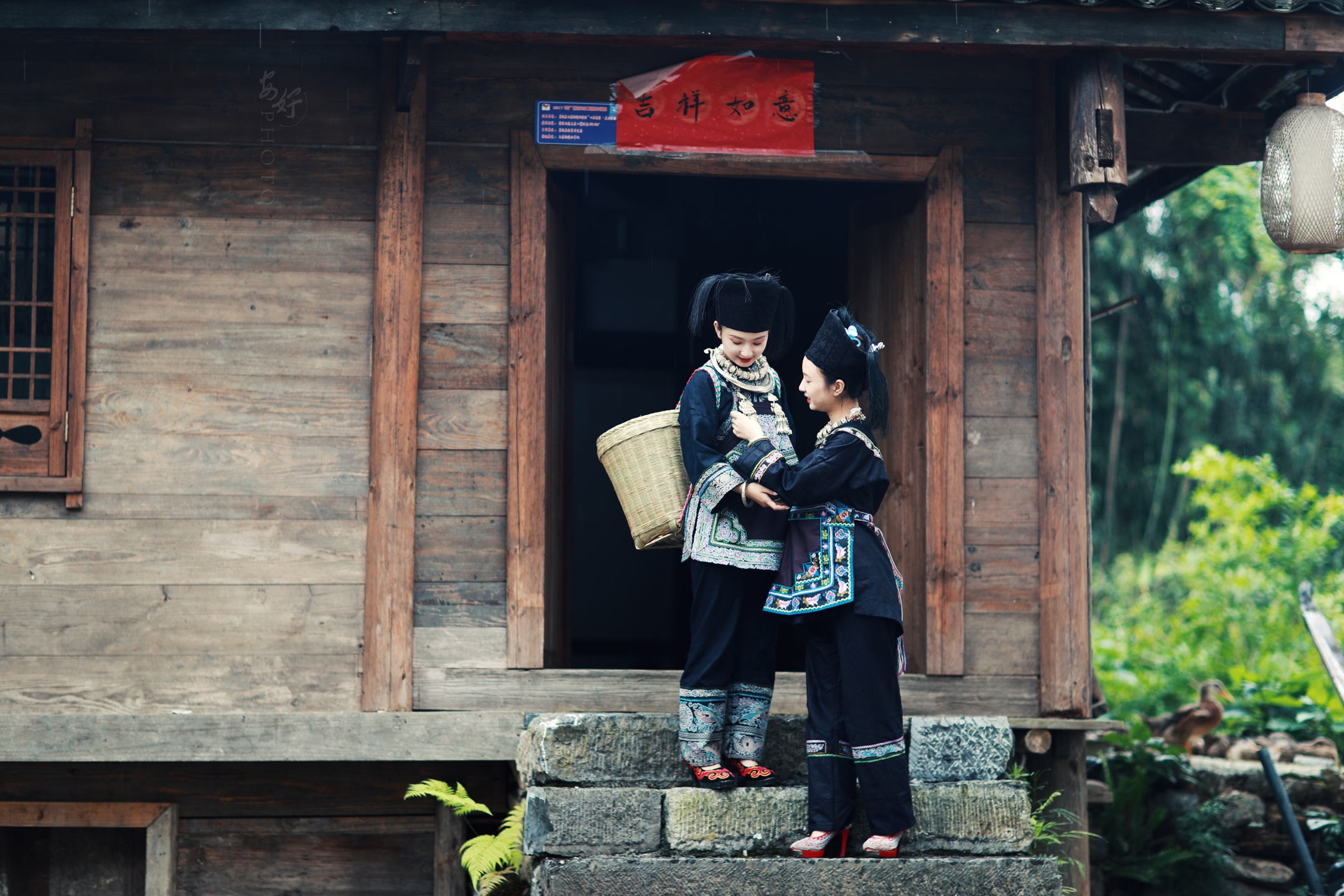 荔波摄影协会水旅姑娘拍摄活动出镜孪生姐妹摄影安好场景水甫水族寨