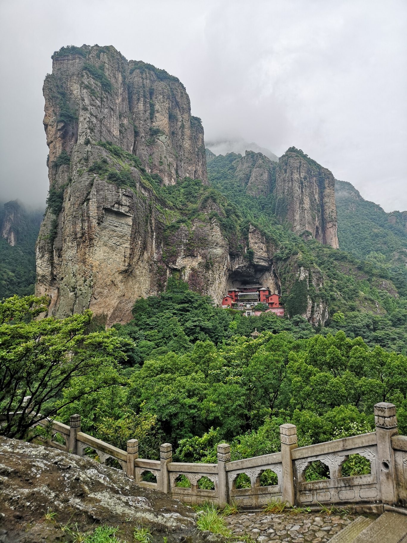 灵峰景区最佳旅游季节 游灵峰一定要看夜景,这才是雁荡山的精灵所在