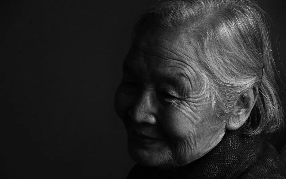 满仓娘作者:高振旭