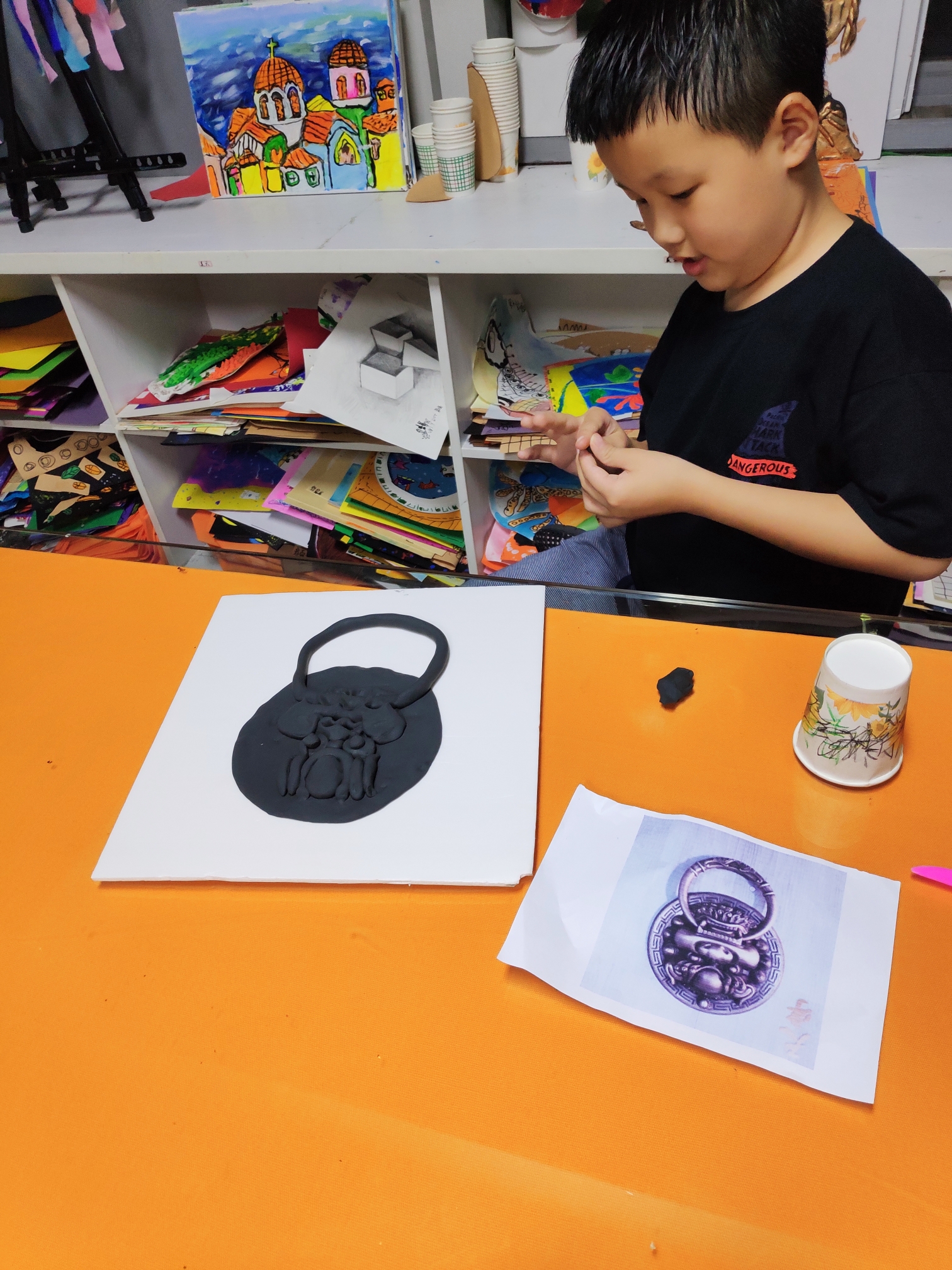 美术五班——第28节课《兽头门环—手工写生》