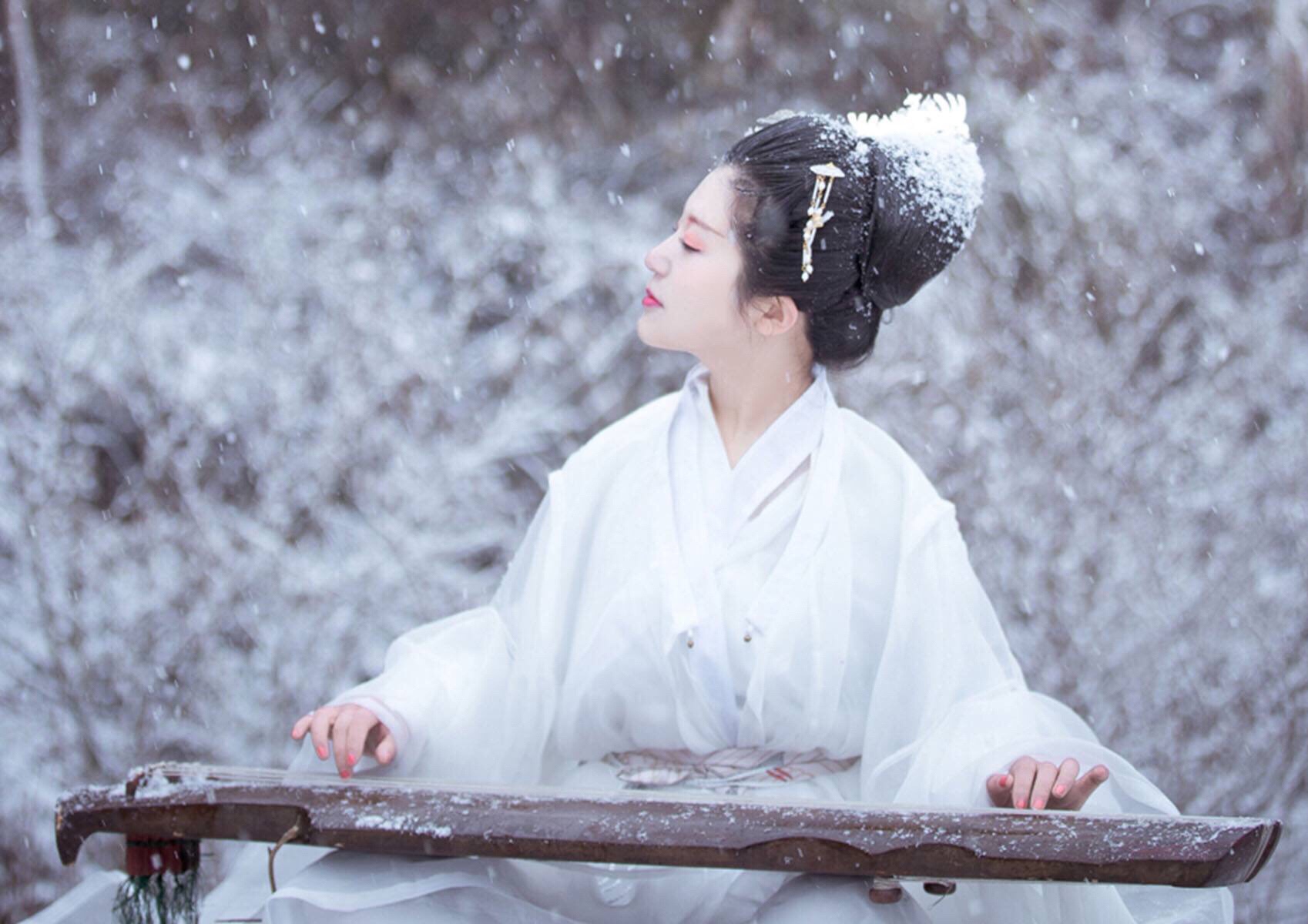 静夜听雪