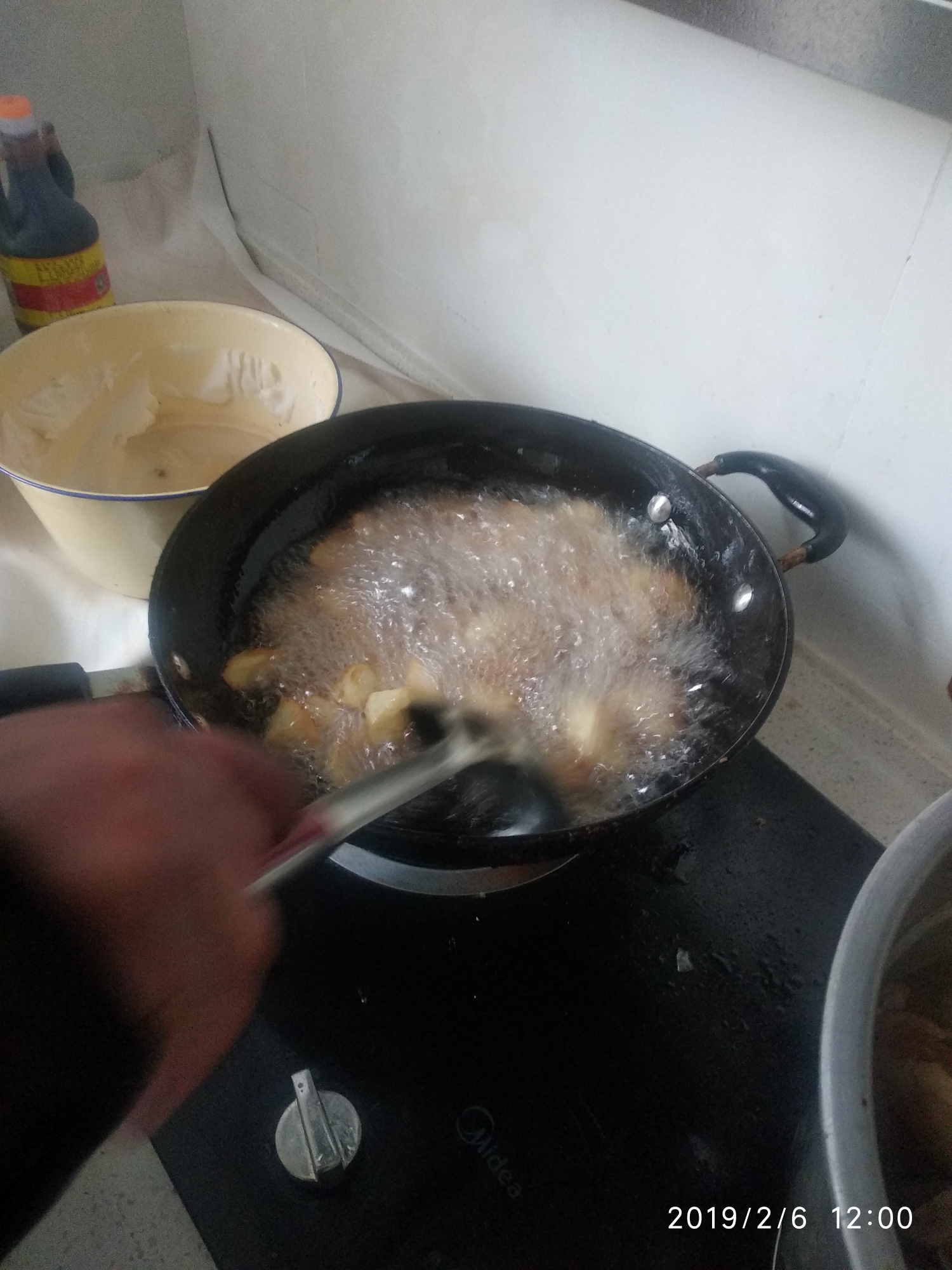 年里为家人做菜