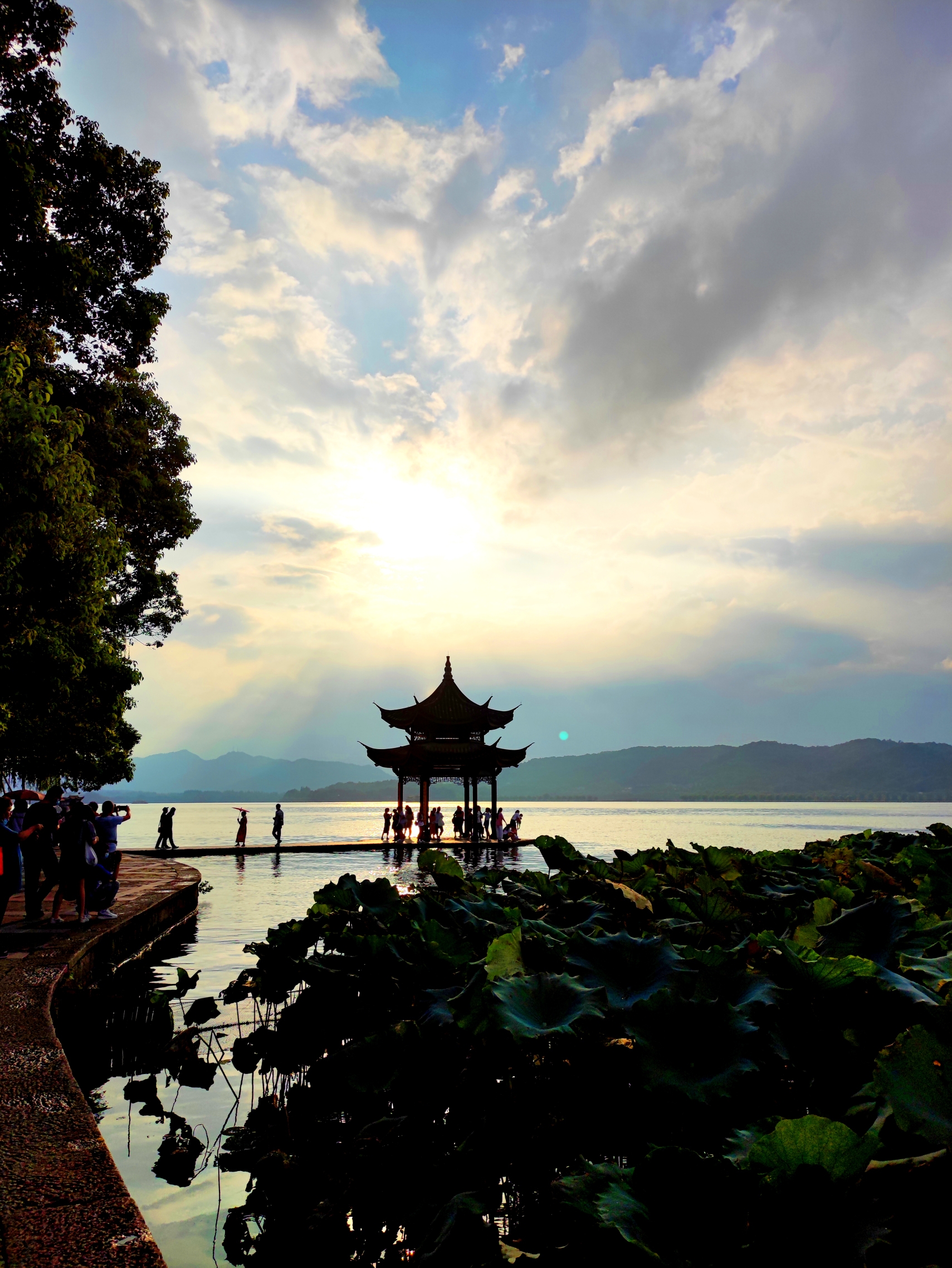 (首发) 醉美西湖景