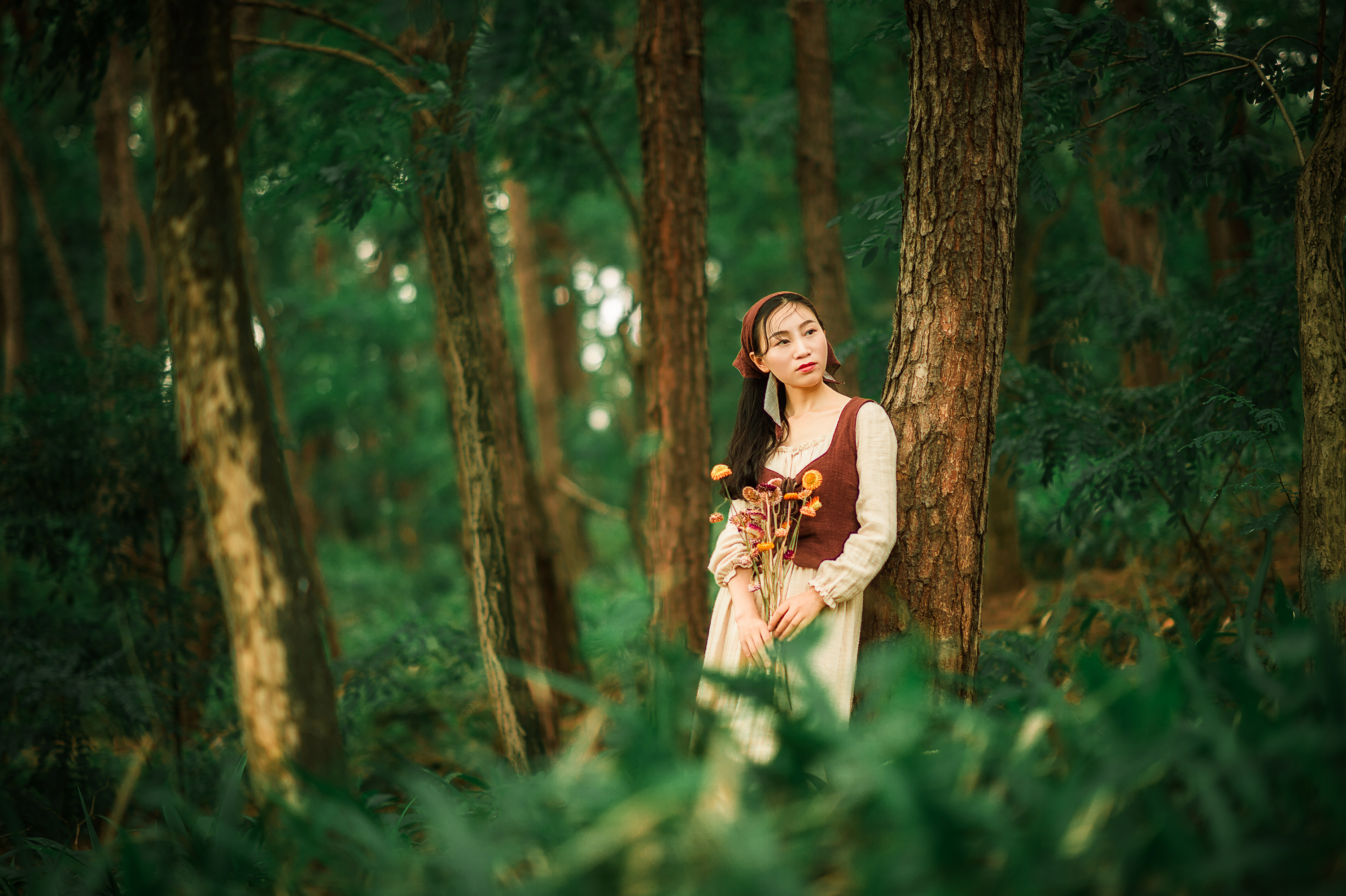 森林里的牧羊女——森系油画风