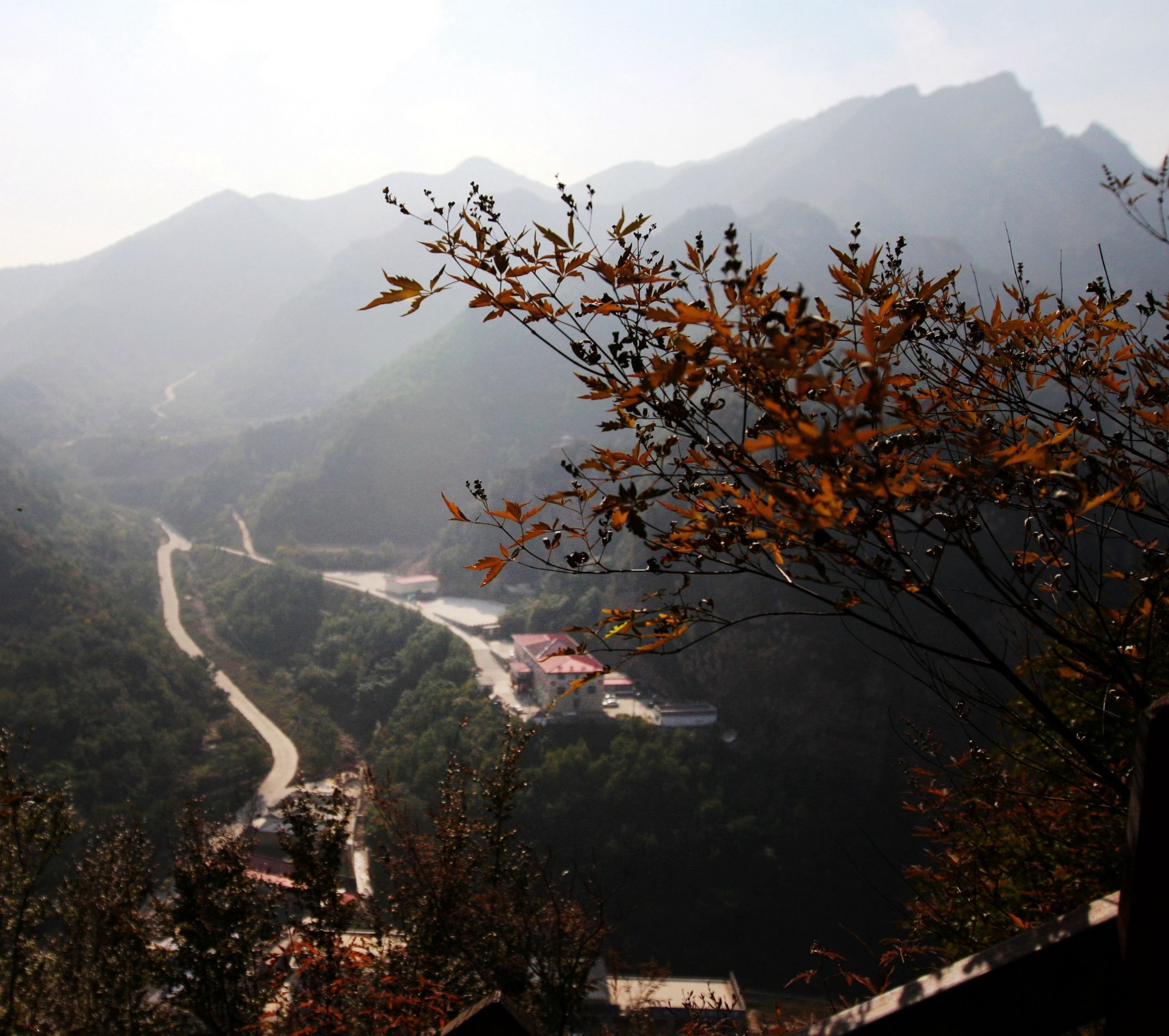 (首发)美丽的玻璃台村